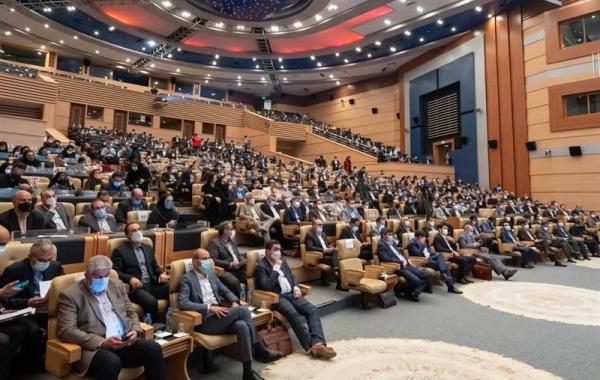 تعامل مدیران اقتصادی و صنعت مالی کشور 