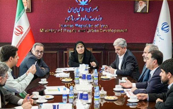 دستور وزیر راه برای توزیع عادلانه بلیت پروازهای اربعین