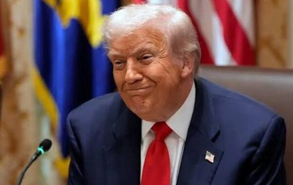 فروش کارت‌های طلایی برای پر کردن جیب ترامپ