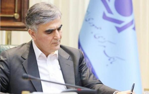 قدردانی رئیس کل بانک مرکزی از مدیرعامل و کارکنان بانک شهر+رپرتاژ
