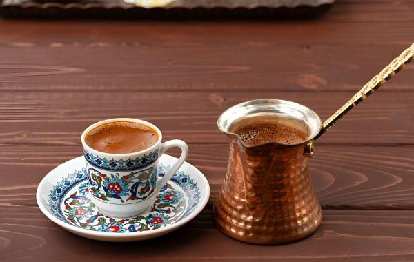 سه روش حرفه‌ای و اصولی دم‌آوری قهوه تُرک