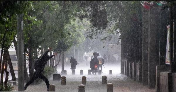 وقوع رگبار شدید باران در ۲۲ استان کشور