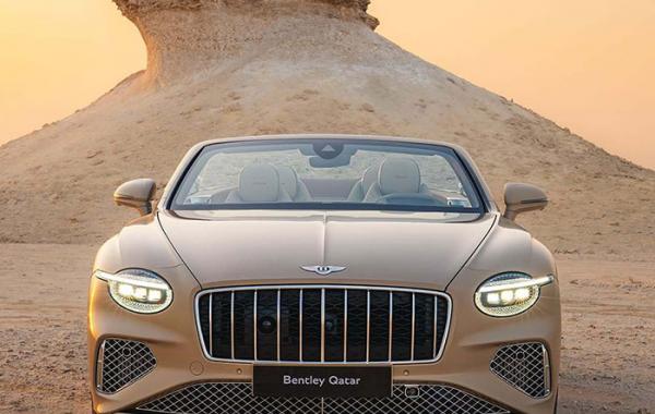 بنتلی آزور با الهام از زیبایی غروب خلیج فارس