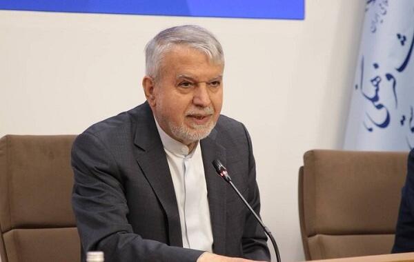 بوم گردی ها باید از پنل خورشیدی استفاده کنند