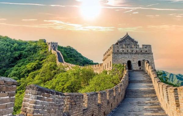 پشت دیوار چین چه دست‌هایی پنهان است؟