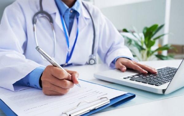 مخالفت شورای عالی بیمه با ویزیت یک میلیونی