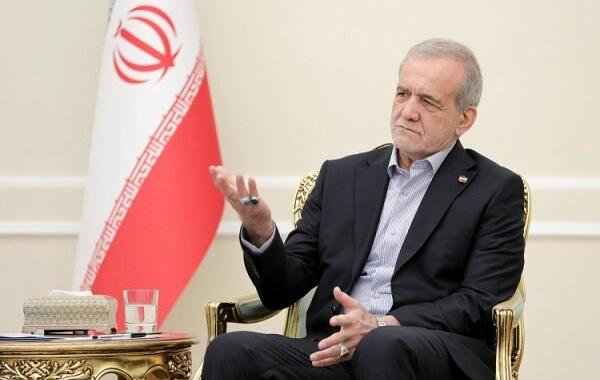 آمریکا روی میز مذاکره بمب انداخت و دیپلماسی را نابود کرد