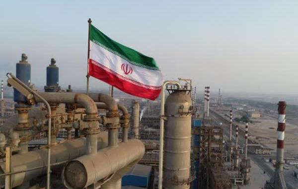 ایران دومین تولیدکننده نفت و سوخت مایع در اوپک