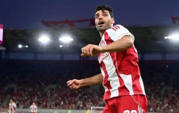 طارمی با ماشین ۵۰ میلیاردی یونانی‌ها را شوکه کرد