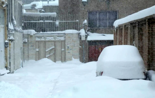 ارتفاع برف در این نقطه از ایران به نیم متر رسید!