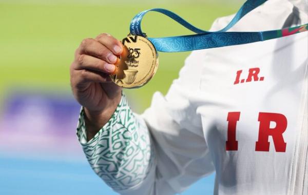 رده سوم ایران در جدول مدالی در پایان روز دوازدهم