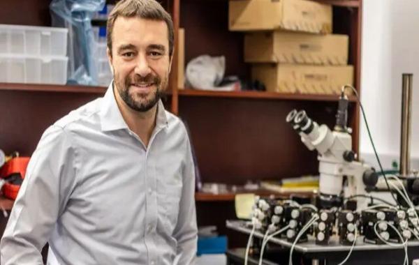 شبیه ترین رایانه به مغز انسان ساخته شد