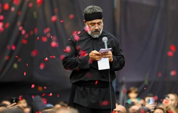 مداحی «ای ایران» محمود کریمی در حضور رهبر انقلاب