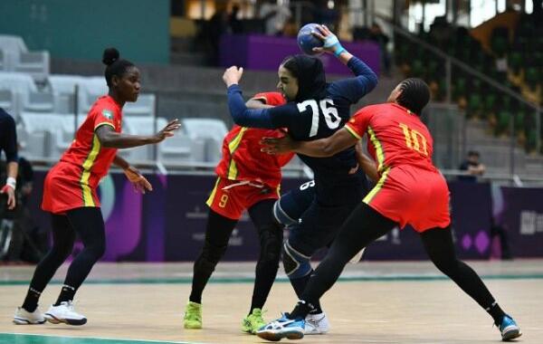 صعود تیم هندبال بانوان ایران به مرحله نیمه ‌نهایی