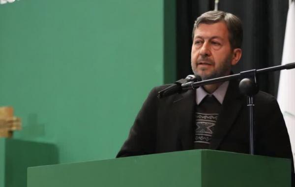 اردستان باید با «برند ملی انار» شناخته شود