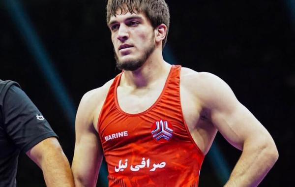 فرار نایب قهرمان جهان از شکست+ فیلم