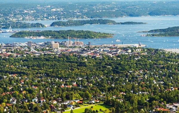 طراحی های زیست محور ، بام های سبز و انرژی پاک