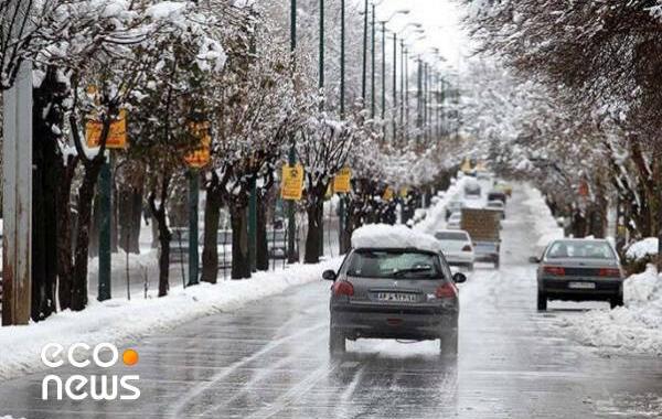 افزایش سرعت باد ، کاهش دما و بارش برف و باران 