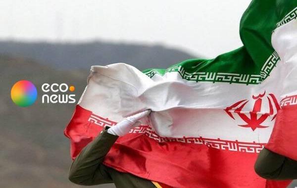 جلوه‌های مادری در اشعار بهبهانی پررنگ است