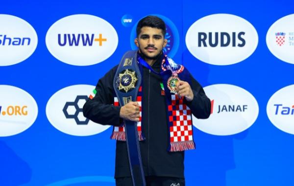 کشتی جهان در تسخیر جوانان غیرتمند ایران 