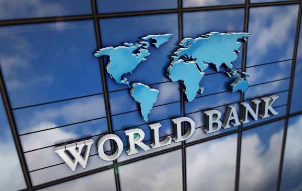 کمک ٧٠٠ میلیون دلاری بانک جهانی برای احیای اقتصاد پاکستان