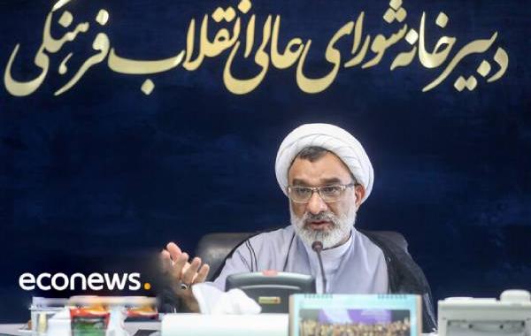 کاهش دوره کارشناسی به ۳ سال و یک سال کارآموزی 