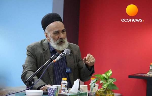 واژه‌های بیگانه میراث ایرانی را نابود می‌کند