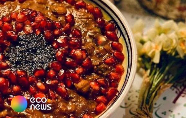 آش انار یزدی، غذای سنتی با طعمی فراموش‌نشدنی