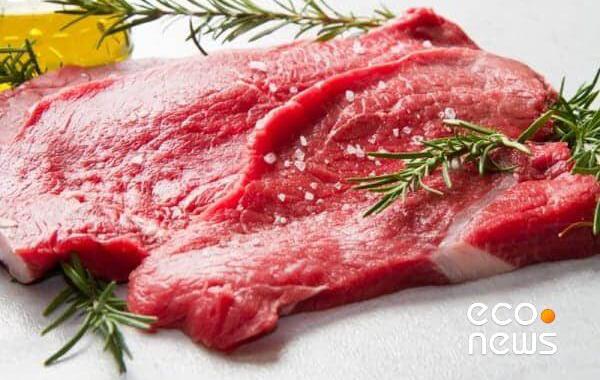 عرضه گوشت گرم گوساله وارداتی در تهران ، بزودی