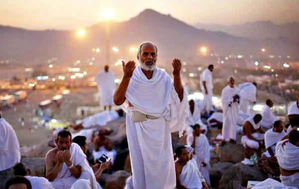 دگرگونی هنرپیشه مصری در سرزمین عرفات