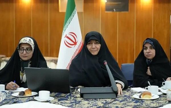 استفاده از زنان و دختران توانمند در توسعه شهرها و روستاها