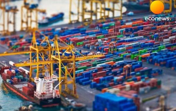  بیش از نصف مبادلات تجاری ایران با همسایگان