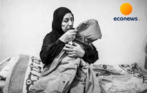 بررسی جایگاه ویژه مادران در تاریخ دفاع مقدس 