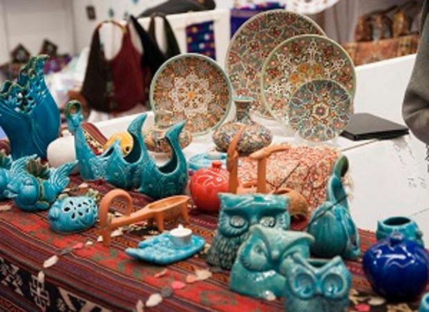 تلفیق نمایشگاه صنایع دستی و گردشگری در بهمن ماه