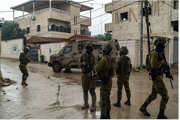 یورش نظامیان اسرائیلی به شهر طوباس در کرانه باختری+فیلم