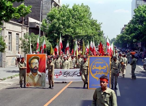 نقدی بر جهادگران جهادسازندگی