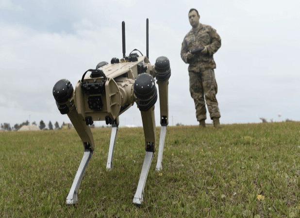 ارتش آمریکا تا ۲۰۳۹ میلادی رباتیک می‌شود