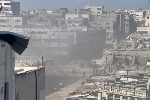 شهادت ۱۷ فلسطینی در بمباران مدرسه ای در شمال غزه+فیلم