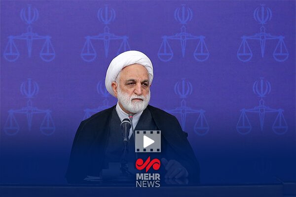 رئیس قوه قضائیه در دیدار با مدیران جمعیت هلال احمر