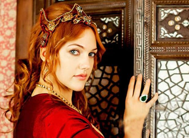 شمایل جذاب بازیگر زیبای خرم سلطان در  ۴۲ سالگی