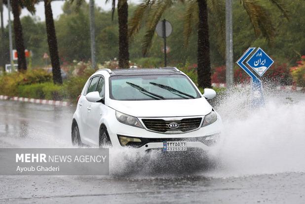 آخرین وضعیت راه‌های مواصلاتی هرمزگان؛ انسداد محورها و توقف تردد دریایی