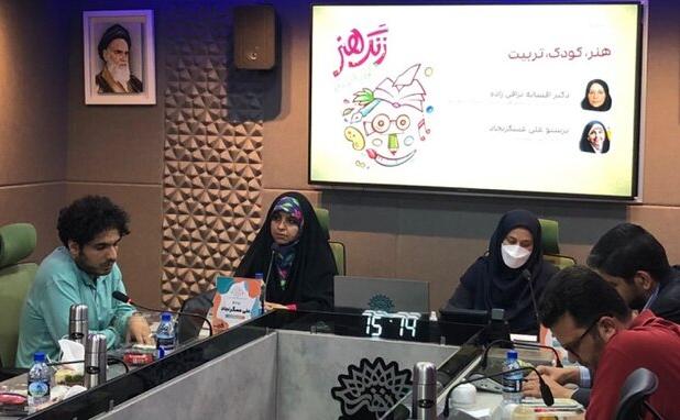 نقش تربیتی انیمیشن‌ها نباید پررنگ‌تر از والدین شود