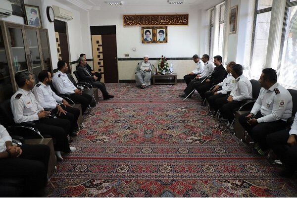 آتش نشانان با نماینده ولی فقیه در سیستان وبلوچستان دیدار کردند