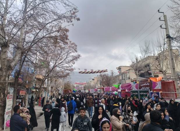 فعالیت غرفه های مهدویت در جشن نیمه شعبان شهر ایلام