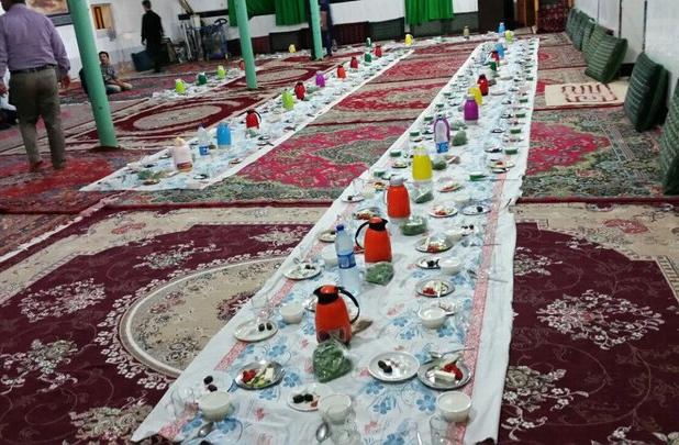 افطاری ساده در ۴۰ مسجد ارومیه برگزار می شود