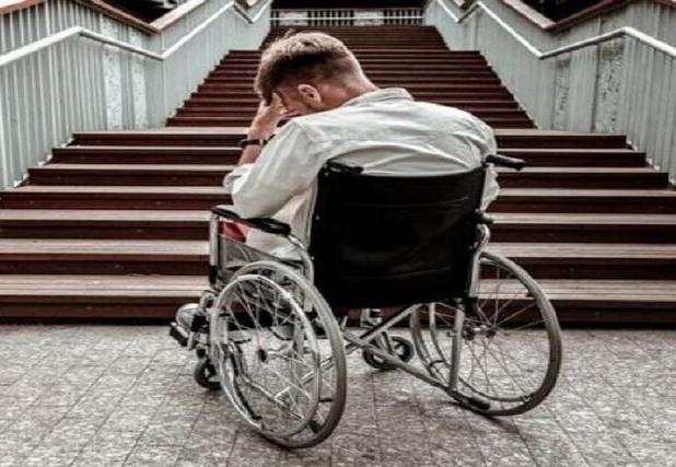 وقتی امکانات معمولی برای معلولان آرزو می‌شود