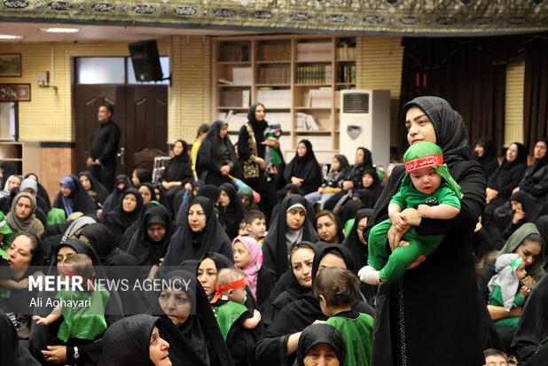 رجزخوانی مقاومت مادران آذربایجانی با نوای لالایی در اجتماع شیرخوارگان