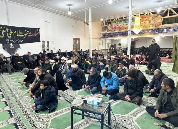 محفل انس با قرآن به مناسبت سالگرد شهادت سردار دلها در چناران برگزار شد