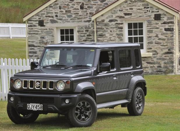 جیمنی پنج درب؛ حس و حال جی کلاس با طعم ژاپنی!