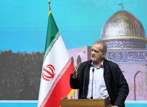  مذاکره می‌کنیم، ولی زیر بار زور نمی‌رویم